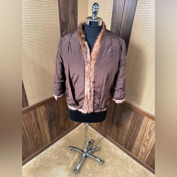 BEAUTIFUL VINTAGE RUSSIAN SABLE FUR COAT JACKET BOLERO CAPE SIZE SMALL - Picture 6 of 10